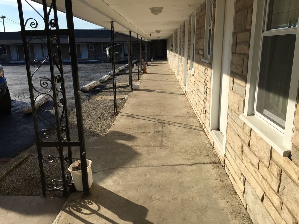Cooper Motel Tuscola ภายนอก รูปภาพ