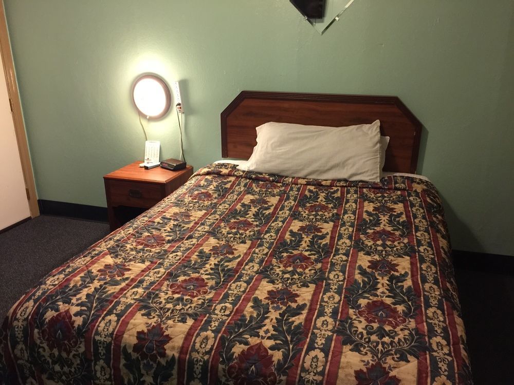 Cooper Motel Tuscola ภายนอก รูปภาพ