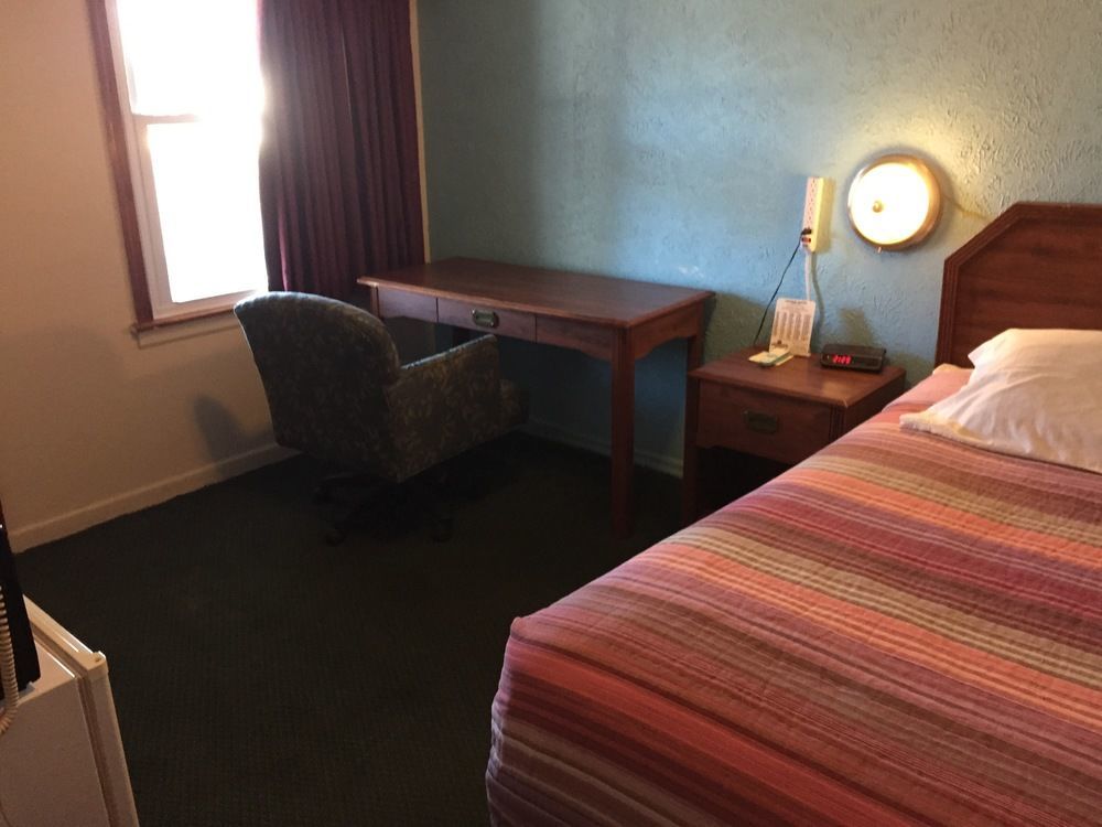 Cooper Motel Tuscola ภายนอก รูปภาพ