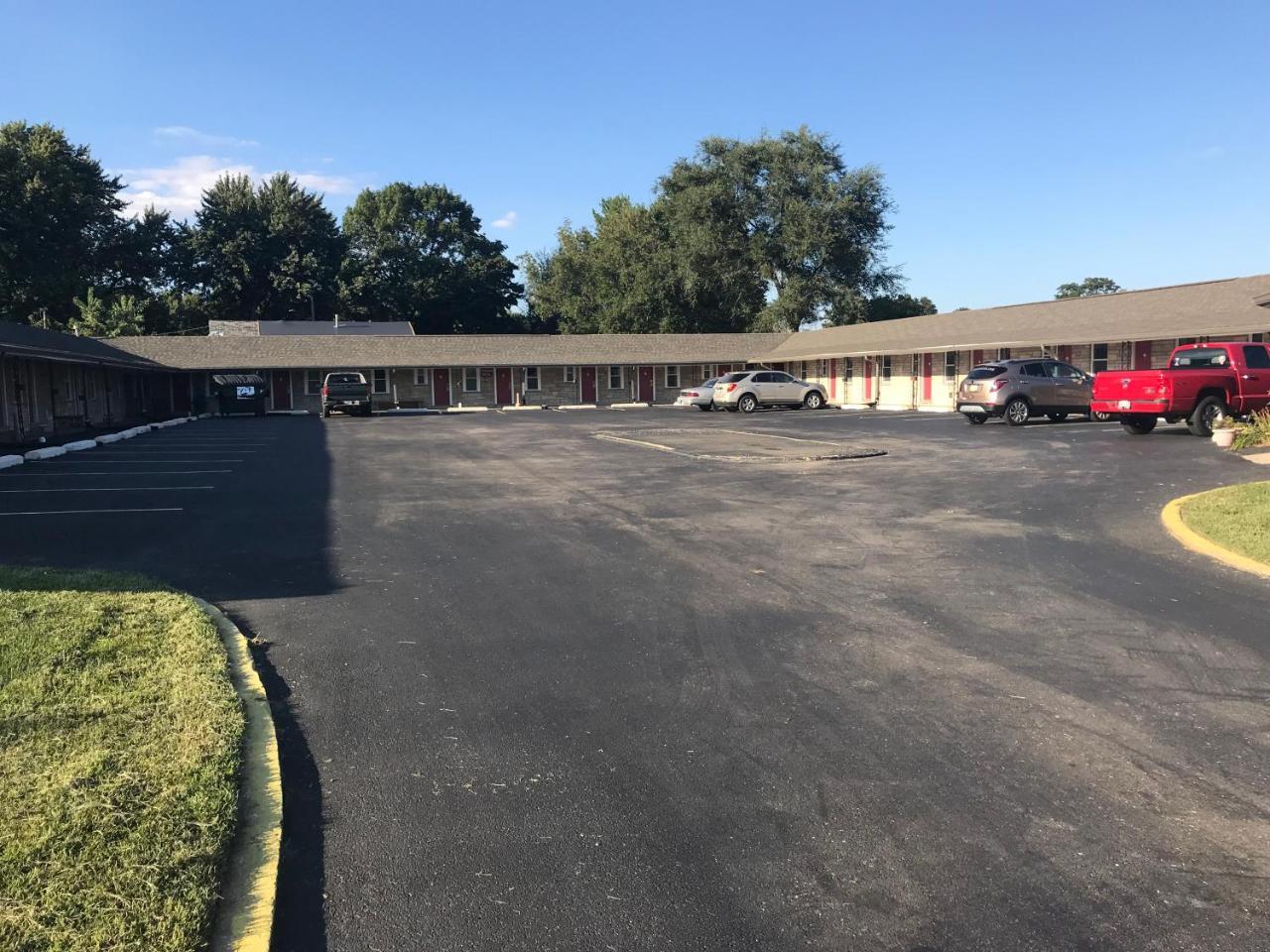 Cooper Motel Tuscola ภายนอก รูปภาพ
