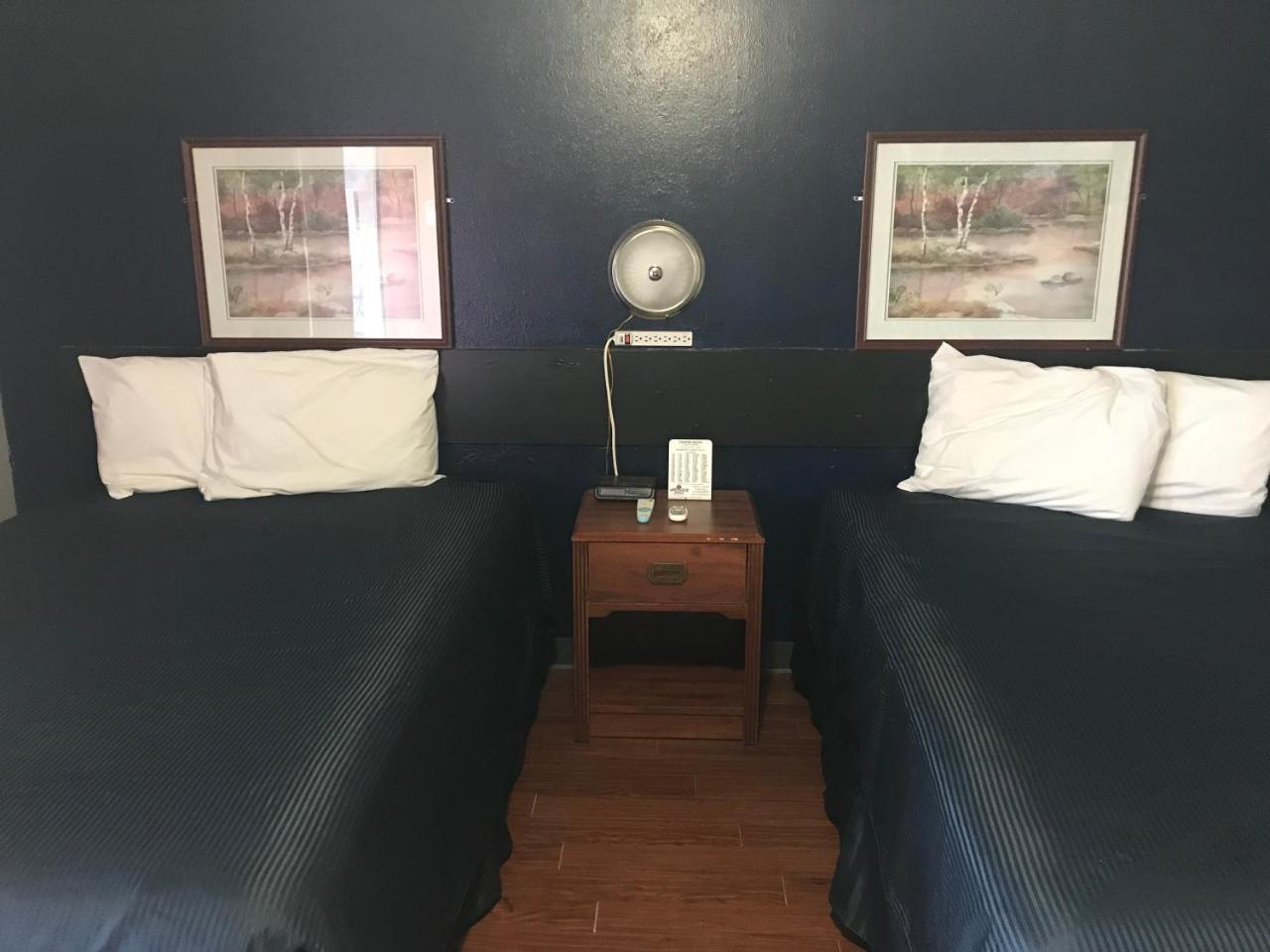 Cooper Motel Tuscola ภายนอก รูปภาพ